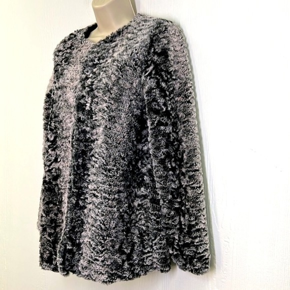 Chelsea & Violet - Black And White Teddy Soft Hook &  Eye Lined Coat Size Small - Picture 5 of 11